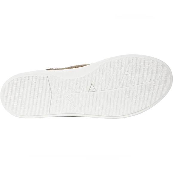 Vionic | Olive Waffle Knit Pismo Sneaker - Women - Picture 11 of 11